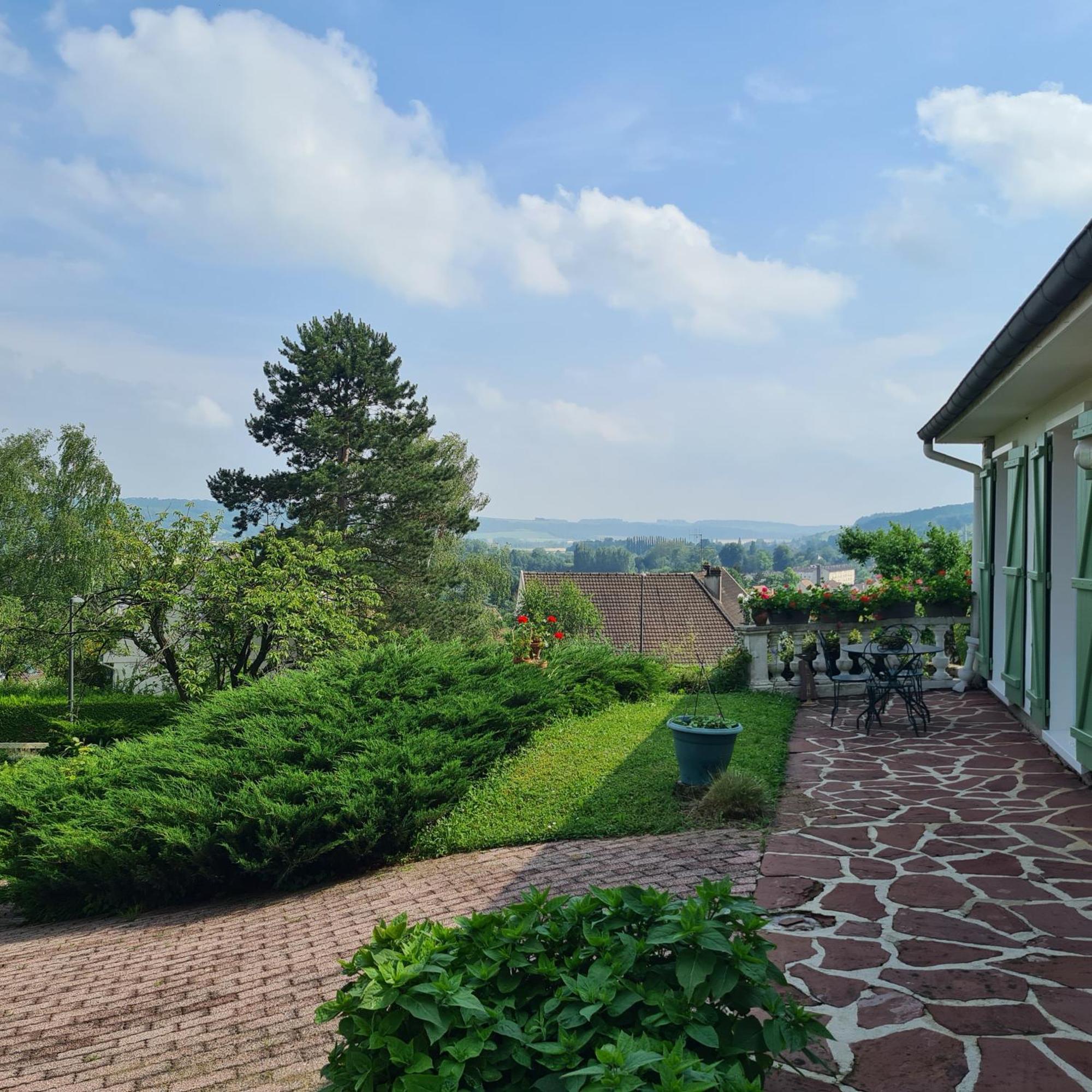 Chambre Marine Chateau-Thierry Exterior photo